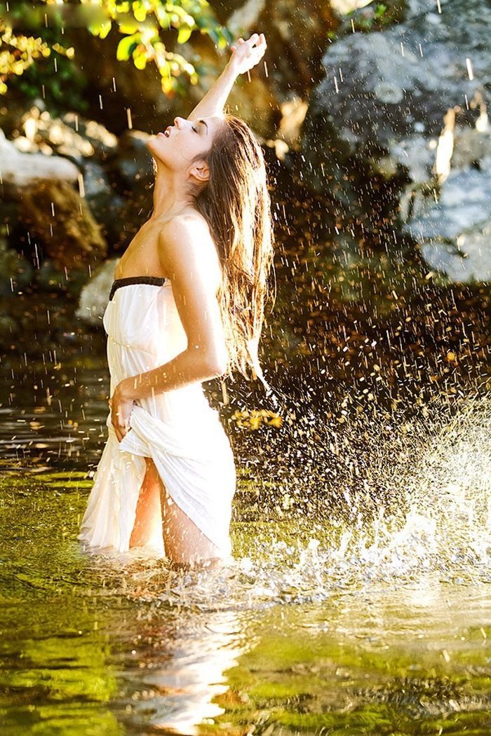 Marie Avgeropoulos in Varanasi