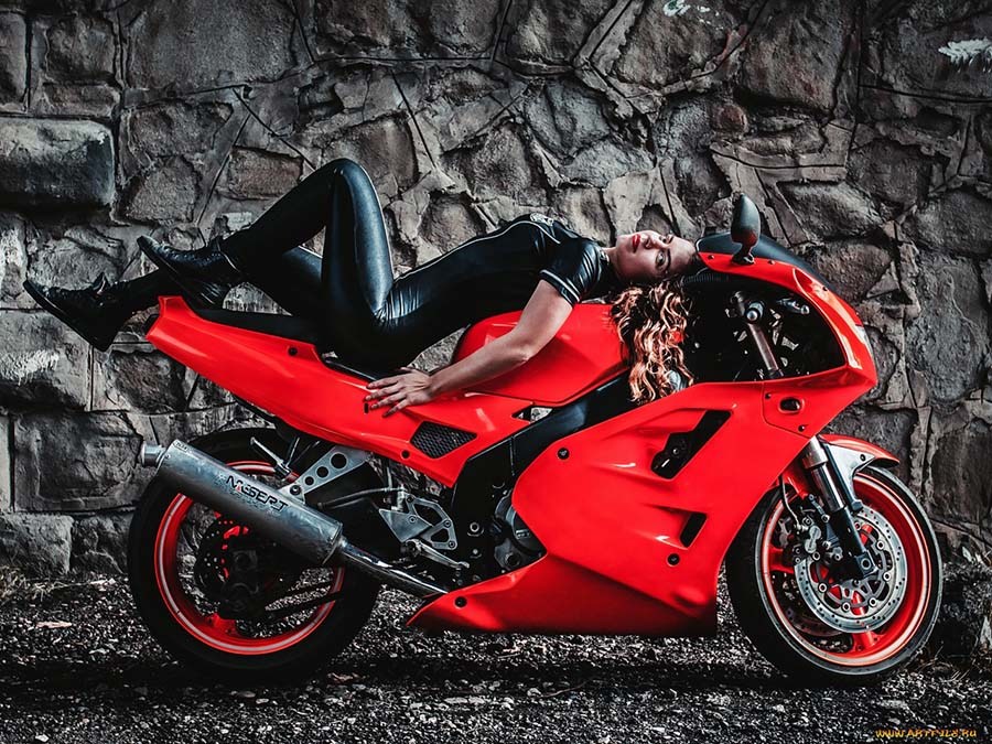 Beautiful girl Beautiful girls and motorcycles in Varanasi