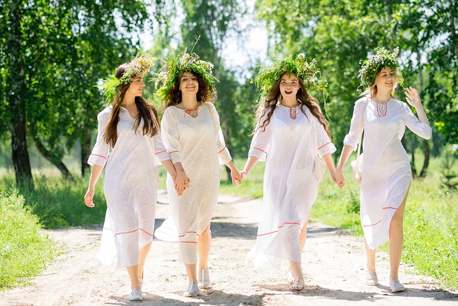 A cozy shot with Slavic girls — straight from Varanasi